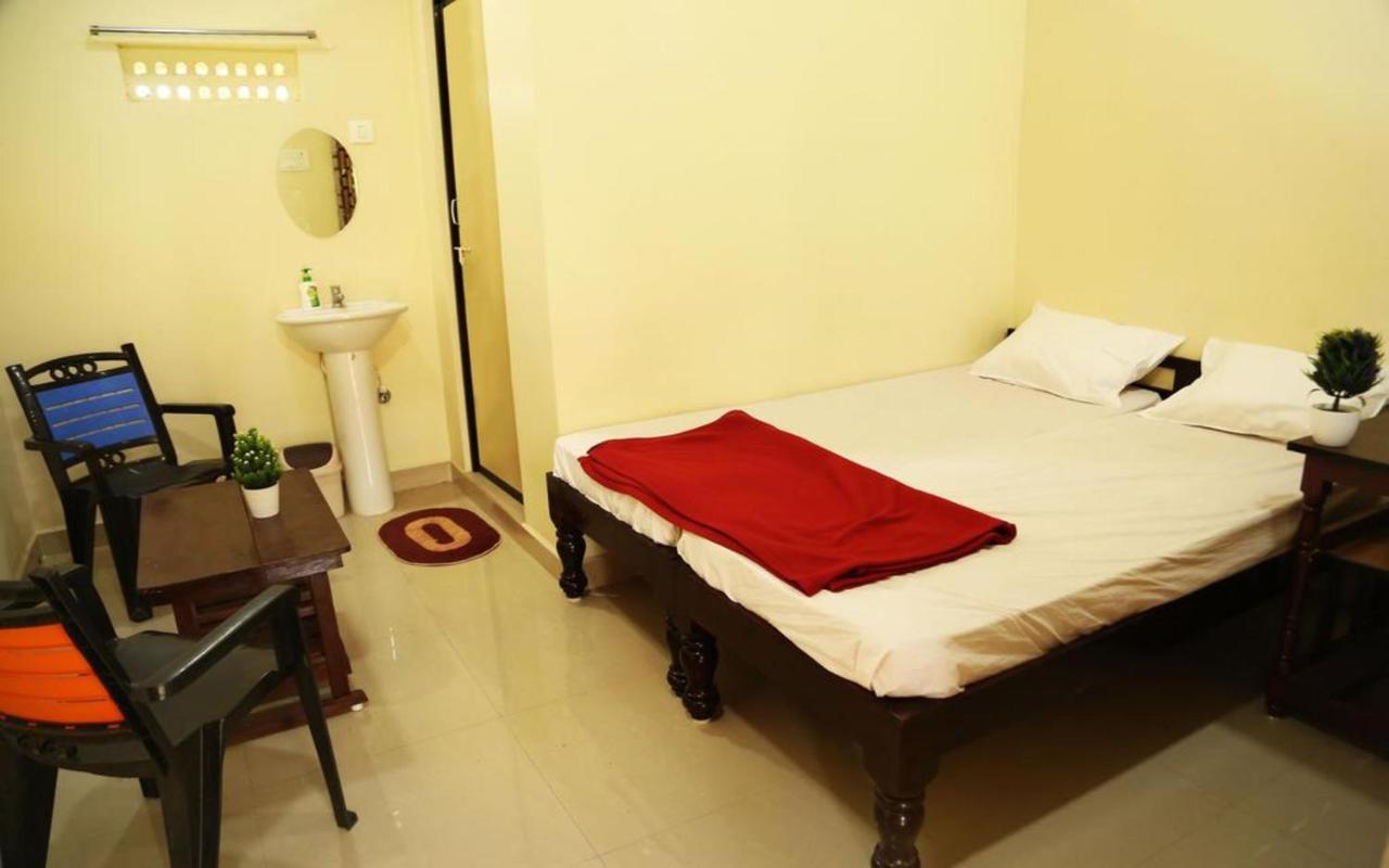 Hotel Megha Resort Hampi Zewnętrze zdjęcie