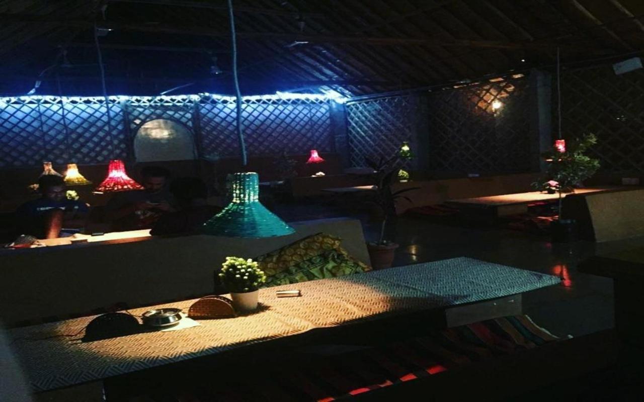 Hotel Megha Resort Hampi Zewnętrze zdjęcie